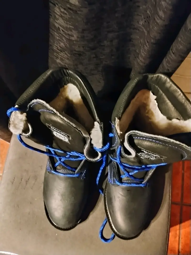 Botas de invierno negras con forro térmico - 1