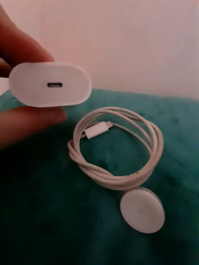 Cargador apple watch con cable magnético - 1