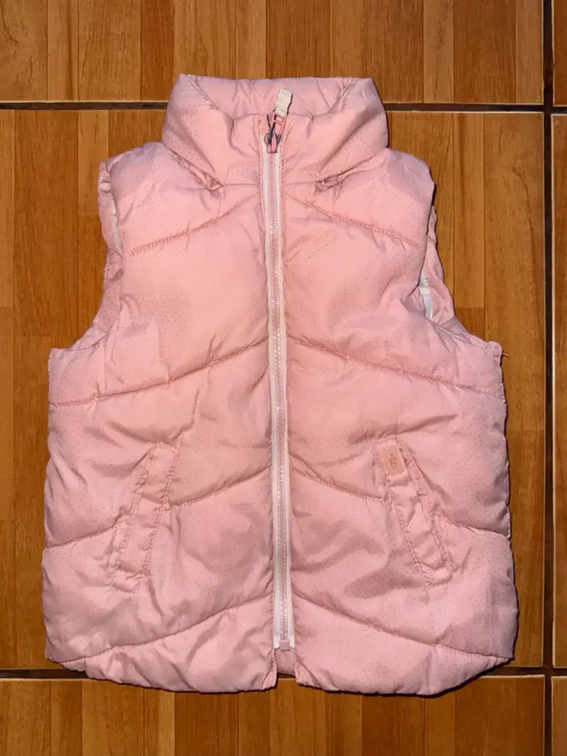 Chaleco acolchado rosado para niña - 1