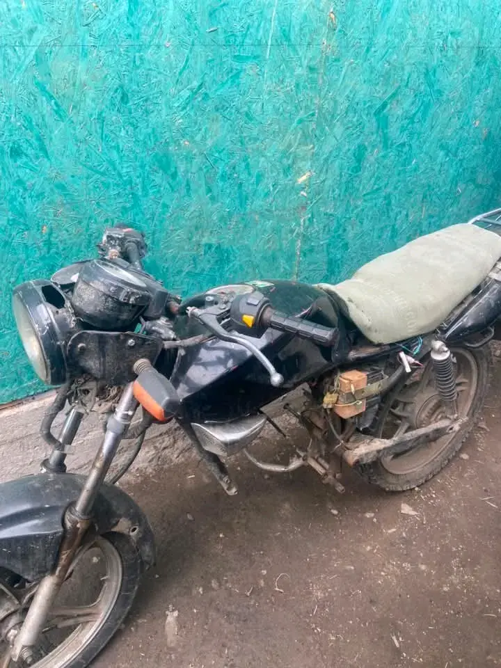 Piezas de repuesto para moto usadas - 2