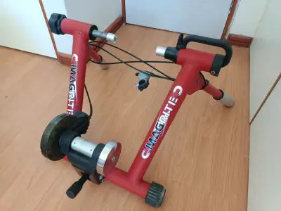 Rodillo de entrenamiento marca BETO rojo - miniatura 2