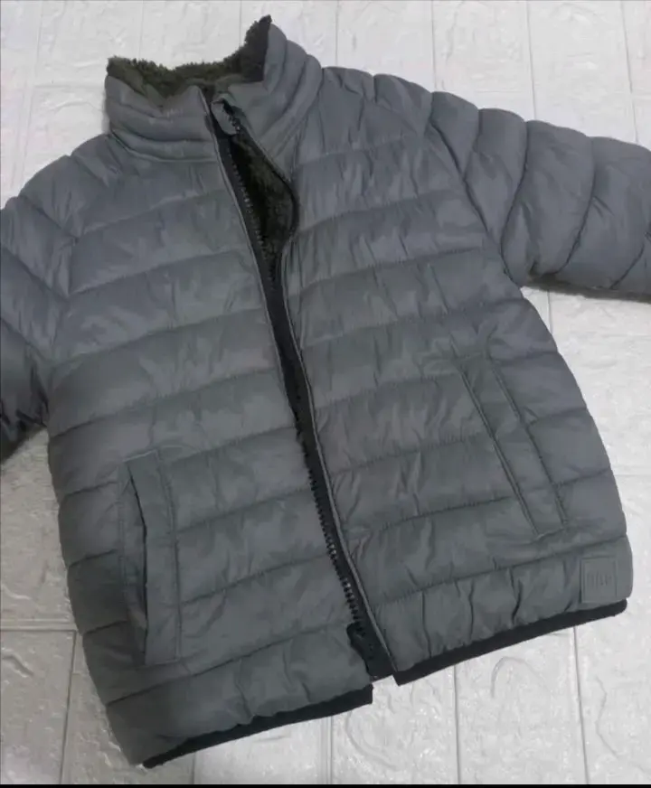 Chaqueta de niño reversible camuflada y gris - 2