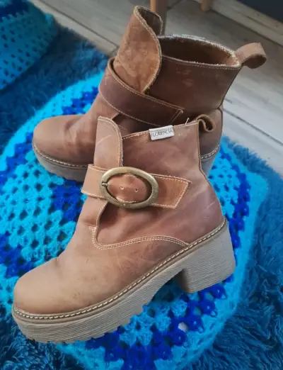 Botines de cuero marrón con hebilla Florencia - miniatura 1
