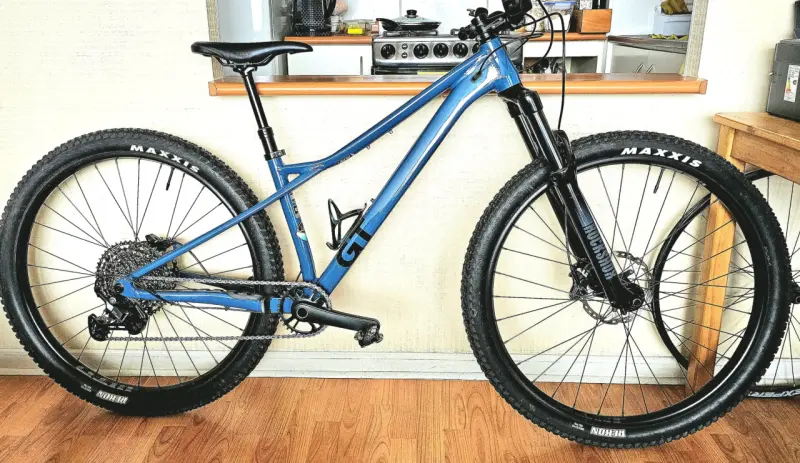 Bicicleta de montaña GT Zaskar Elite 2025 - 1