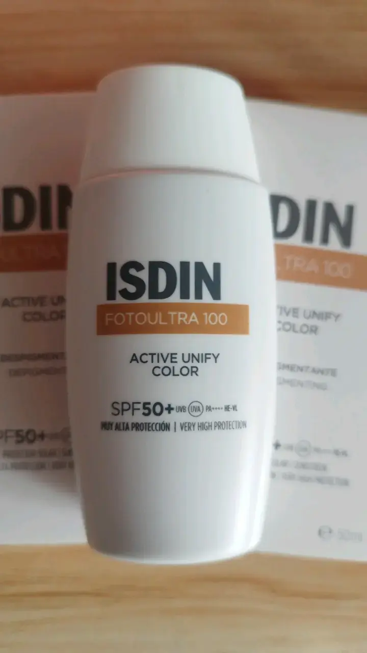 Protector solar ISDIN FotoUltra 100 SPF50+ - 2