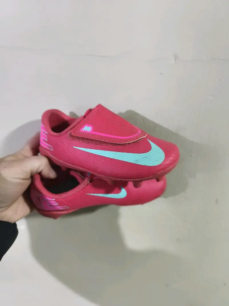 Zapatos de futbol niño - 2