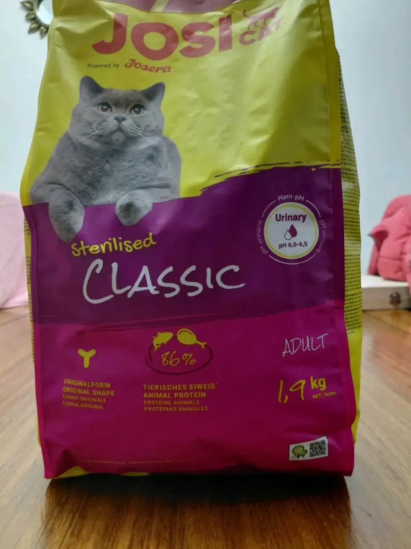 Alimento gatos JosiCat Sterilised Classic 1.9 - 2