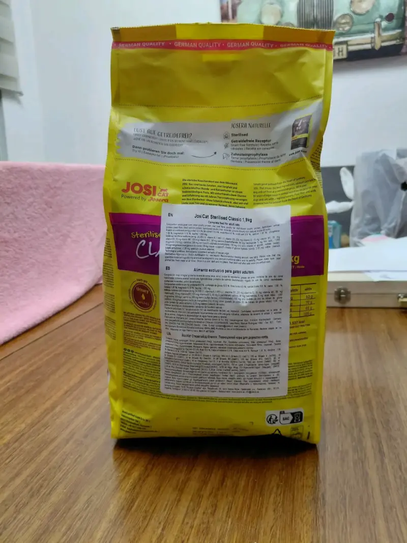 Alimento gatos JosiCat Sterilised Classic 1.9 - 3