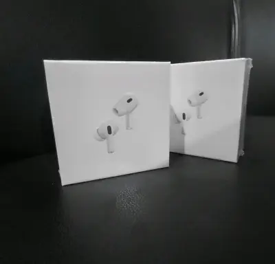 Auriculares inalámbricos Apple AirPods Pro nuevos - miniatura 2