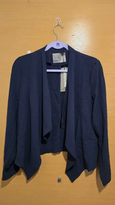 Blazer azul marino de mujer con diseño abierto - miniatura 1