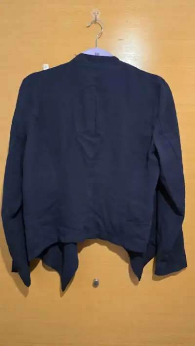 Blazer azul marino de mujer con diseño abierto - miniatura 2