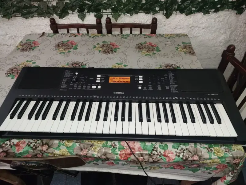 Teclado Yamaha PSR-E363 con funciones avanzadas - 3