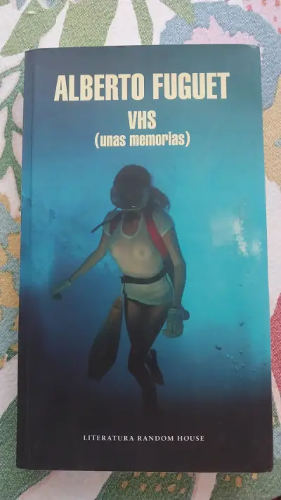 Libro 'VHS (unas memorias)' de Alberto Fuguet - miniatura 1