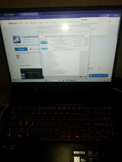 Laptop Acer Nitro v 16 AI - miniatura 1