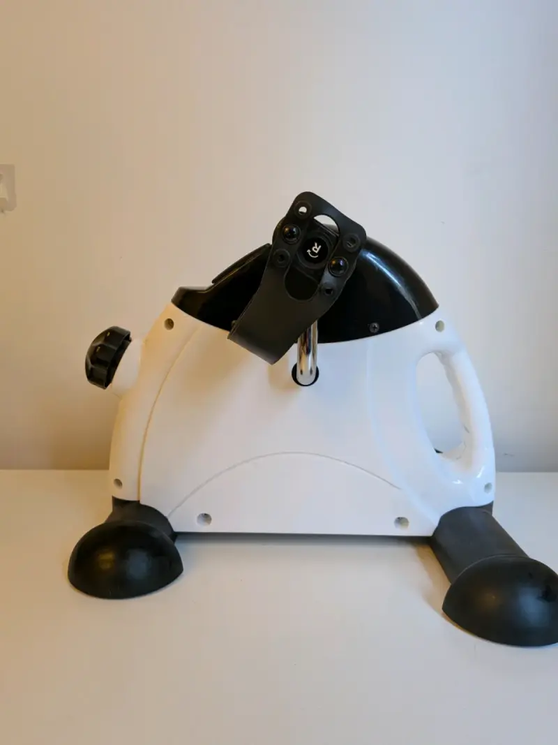 Mini bicicleta estática con pantalla LCD - 2