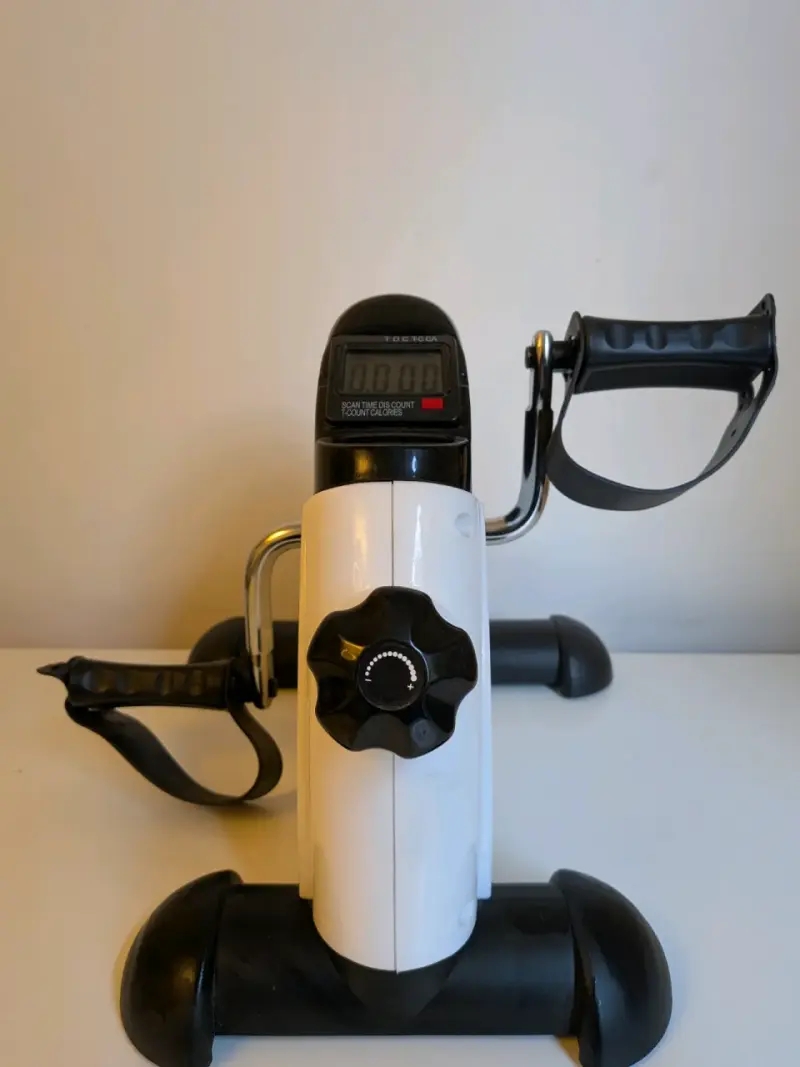 Mini bicicleta estática con pantalla LCD - 5