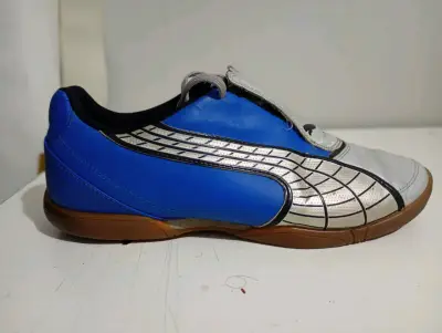 Zapatillas deportivas indoor azul y plateado - miniatura 1