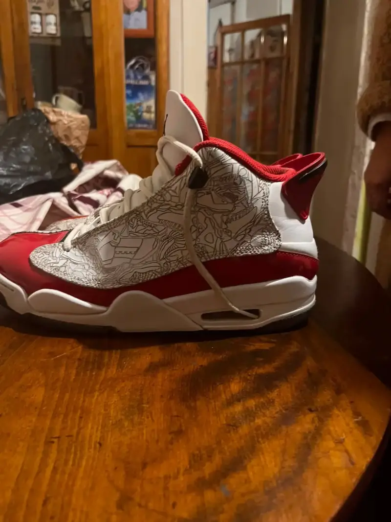 Jordan Dub Zero. 42.5 - 2
