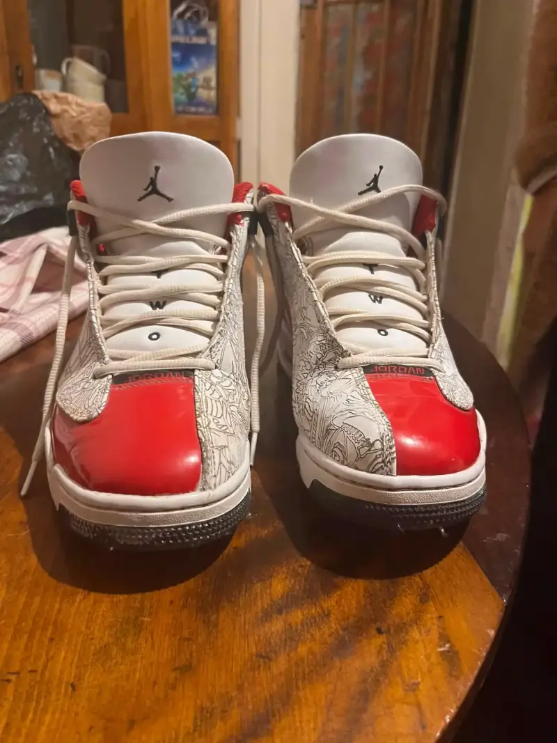 Jordan Dub Zero. 42.5 - 4