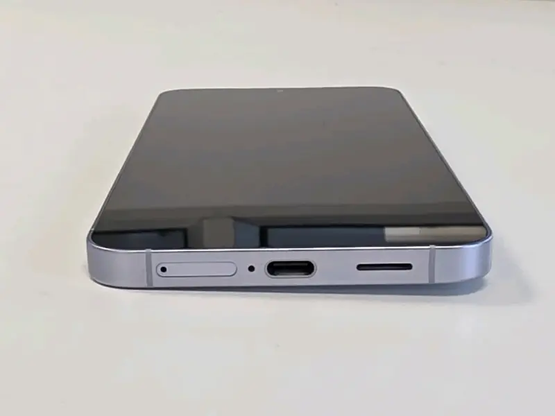 Samsung Galaxy S25+ 12-256 - 3