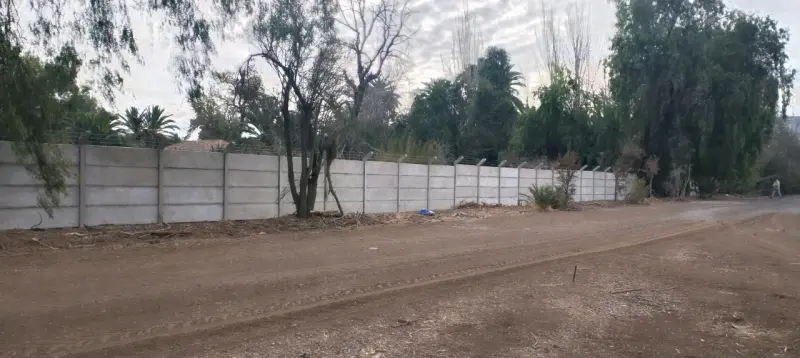 Muro de hormigón prefabricado para cercado - 2