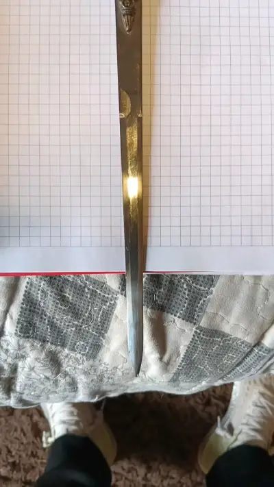 Espada decorativa de colección antigua - miniatura 2