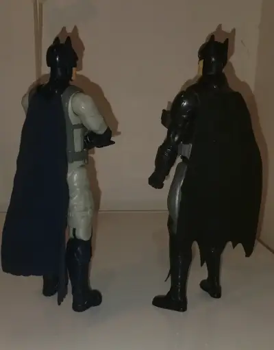 Figuras de acción Batman con armadura - miniatura 4