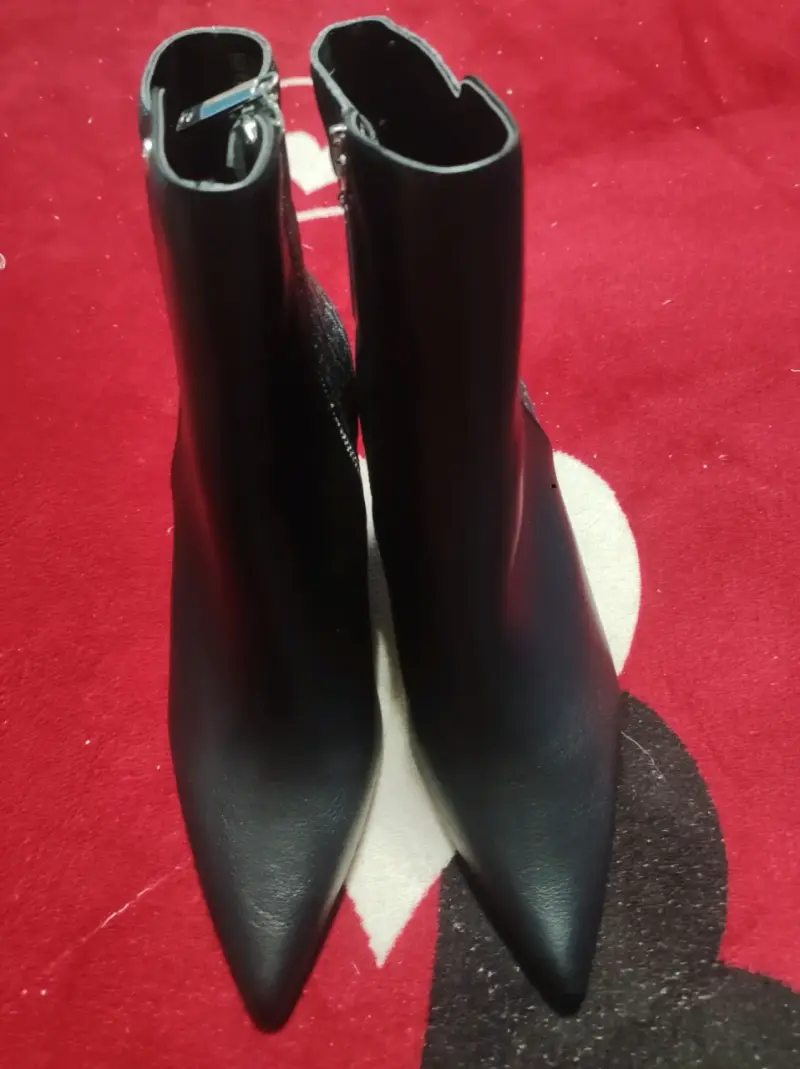 Botines de cuero negro con tacón alto - 3