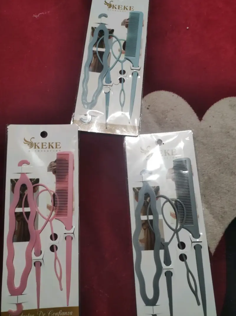Set de peinado KEKE con peinetas y accesorios