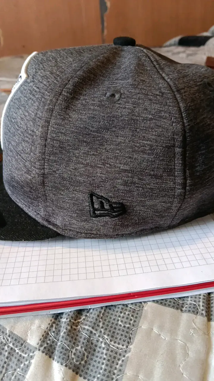 Gorra New Era Raiders 59FIFTY gris - 3