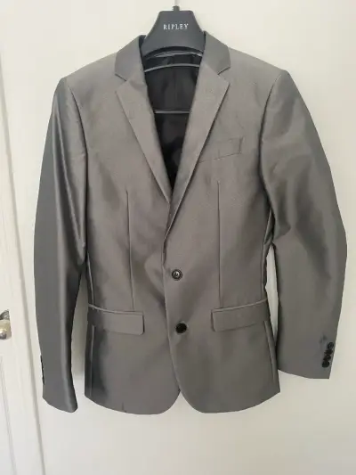 Traje gris Ripley elegante para hombre - miniatura 1