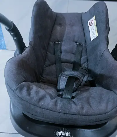 Silla de auto para bebé color gris Infanti - miniatura 2