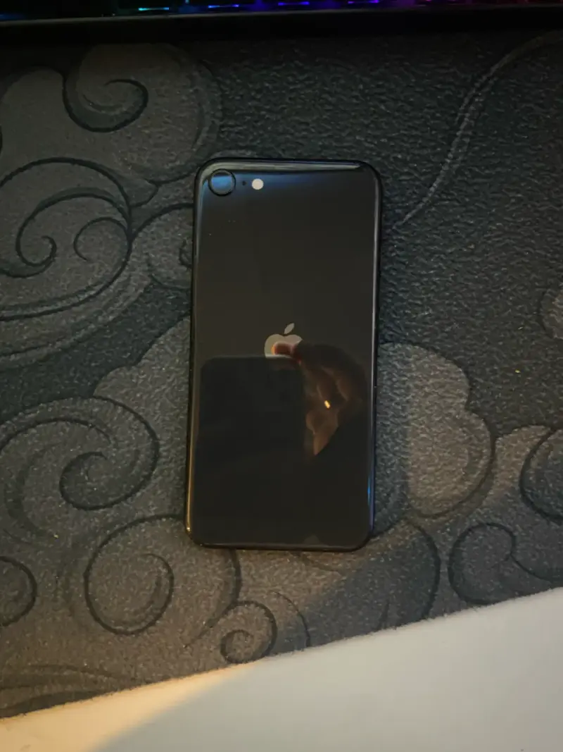 iPhone SE 2020 64GB | Batería 100% | Libre - 3