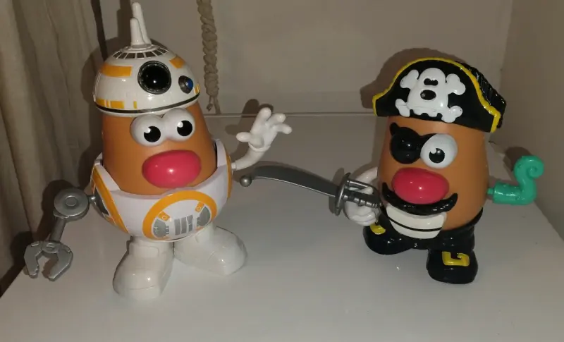 Figuras de Mr. Potato Head Star Wars y Pirat - 1