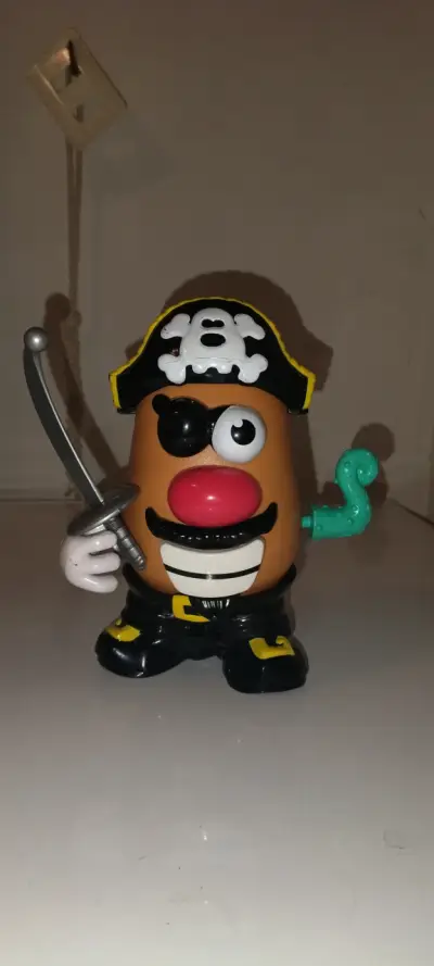 Figuras de Mr. Potato Head Star Wars y Pirat - miniatura 2