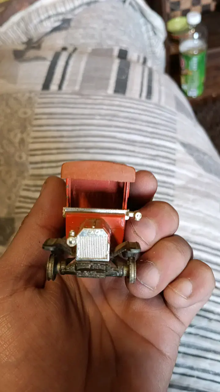 Camioneta de juguete vintage Ovaltine - 2