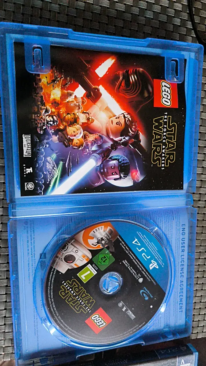Juego PS4 LEGO Star Wars: The Force Awakens - 2