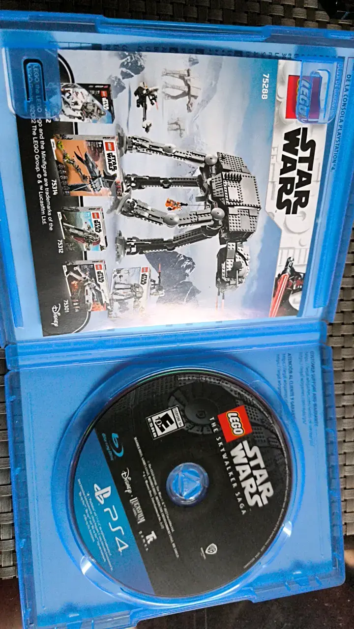 Juego PS4 LEGO Star Wars: The Skywalker Saga - 2