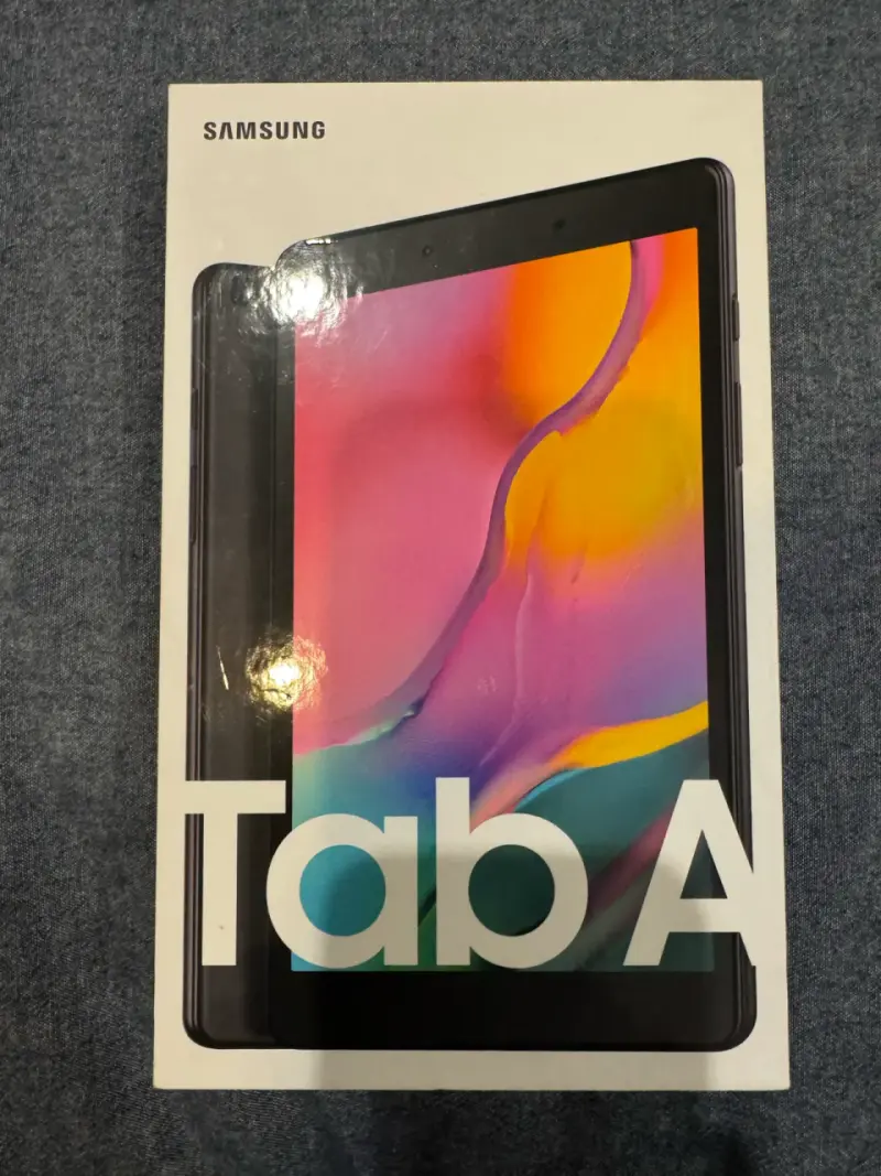 Tablet Samsung Galaxy Tab A con cargador - 3