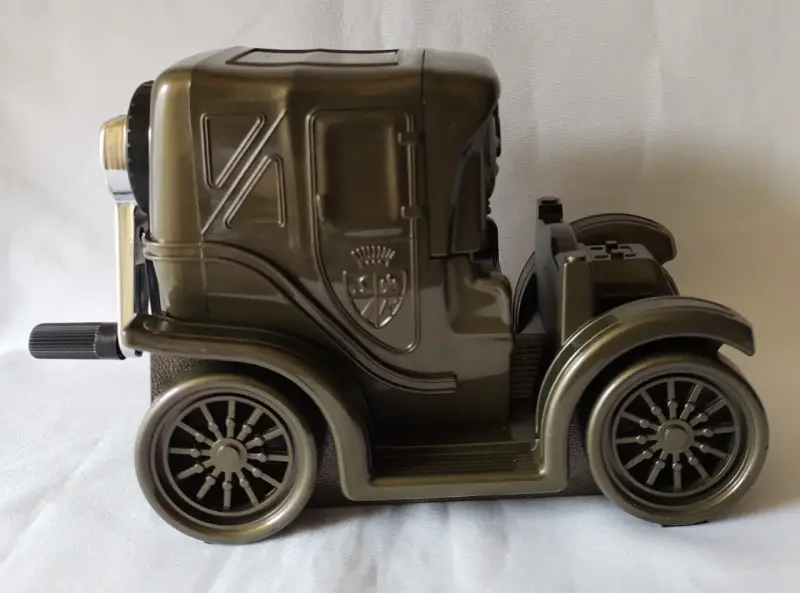 auto clásico de colección Sacapunta - 2