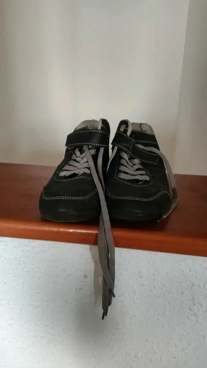 Zapatillas deportivas negras para mujer - 1