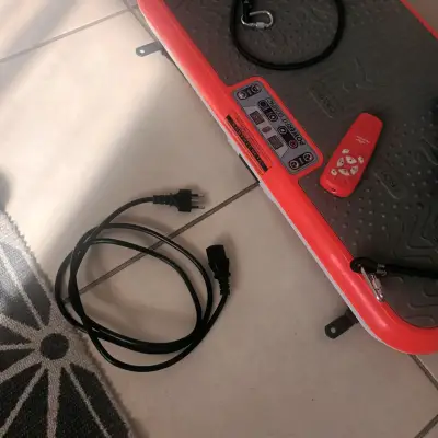 Plataforma vibratoria Powerfit Compact roja - miniatura 4
