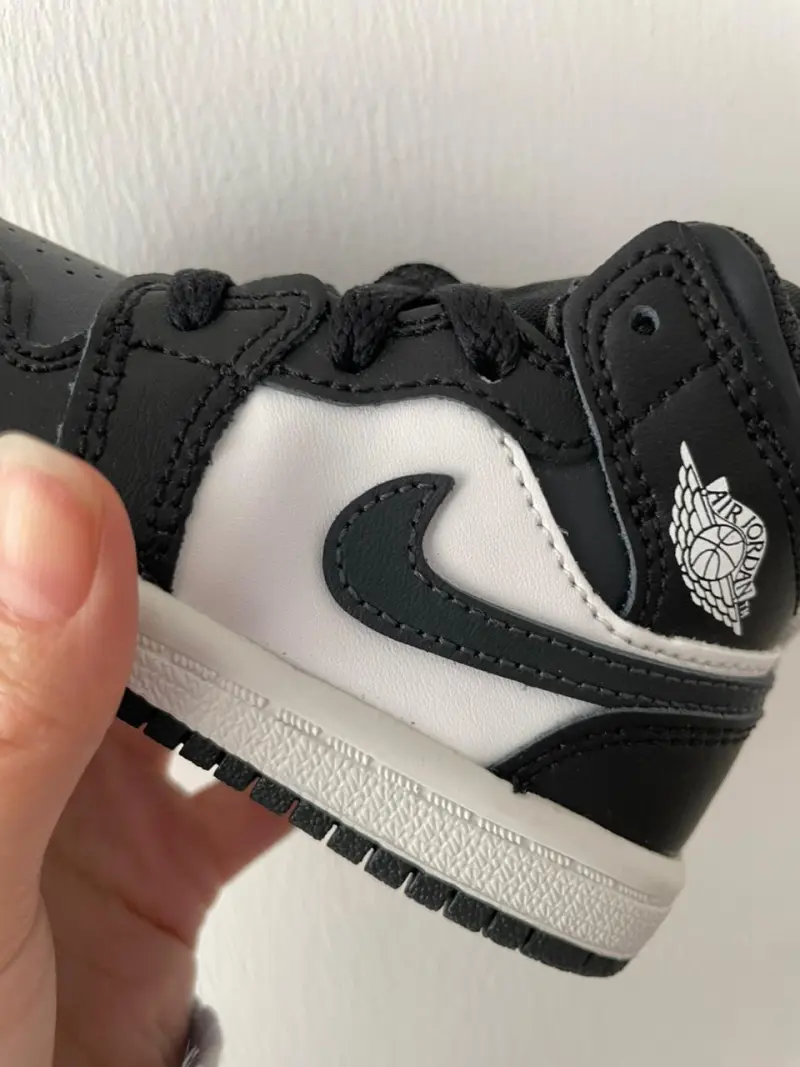 Zapatillas Jordan para niños originales - 4