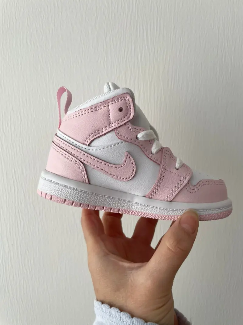 Zapatillas Jordan 1 Mid para bebés - 4