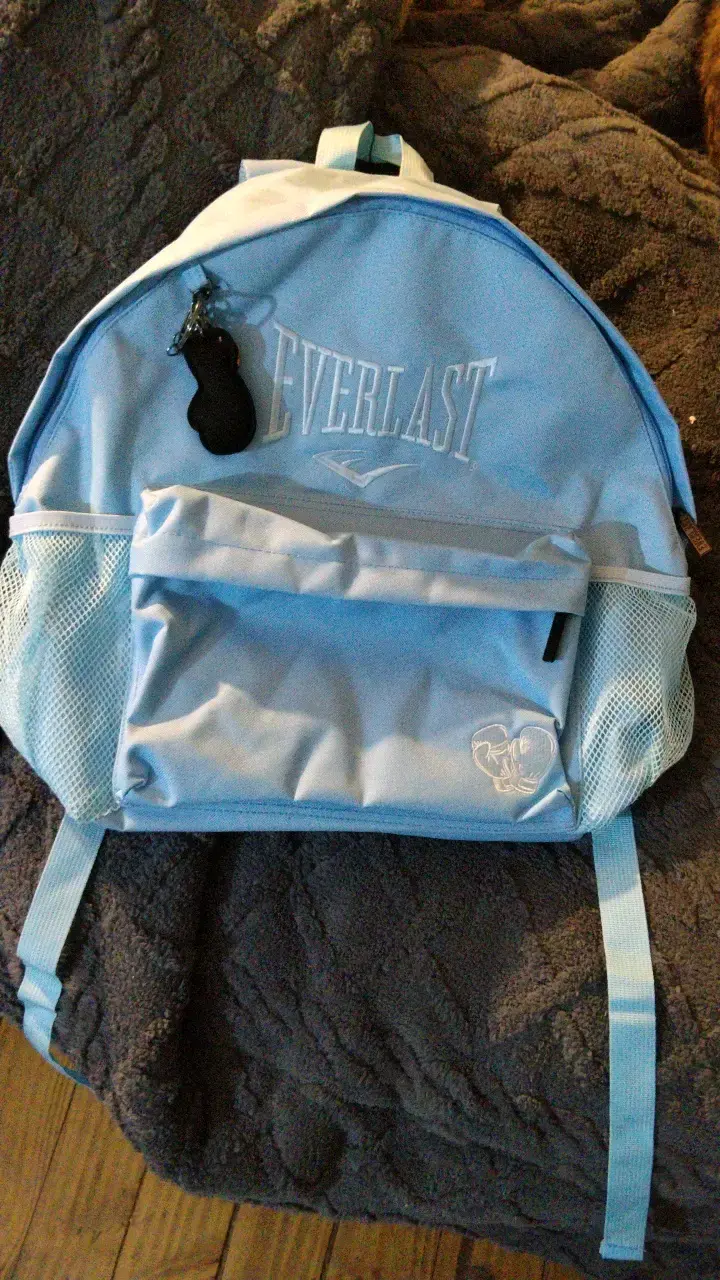 Mochila Everlast azul con bolsillo frontal - 1