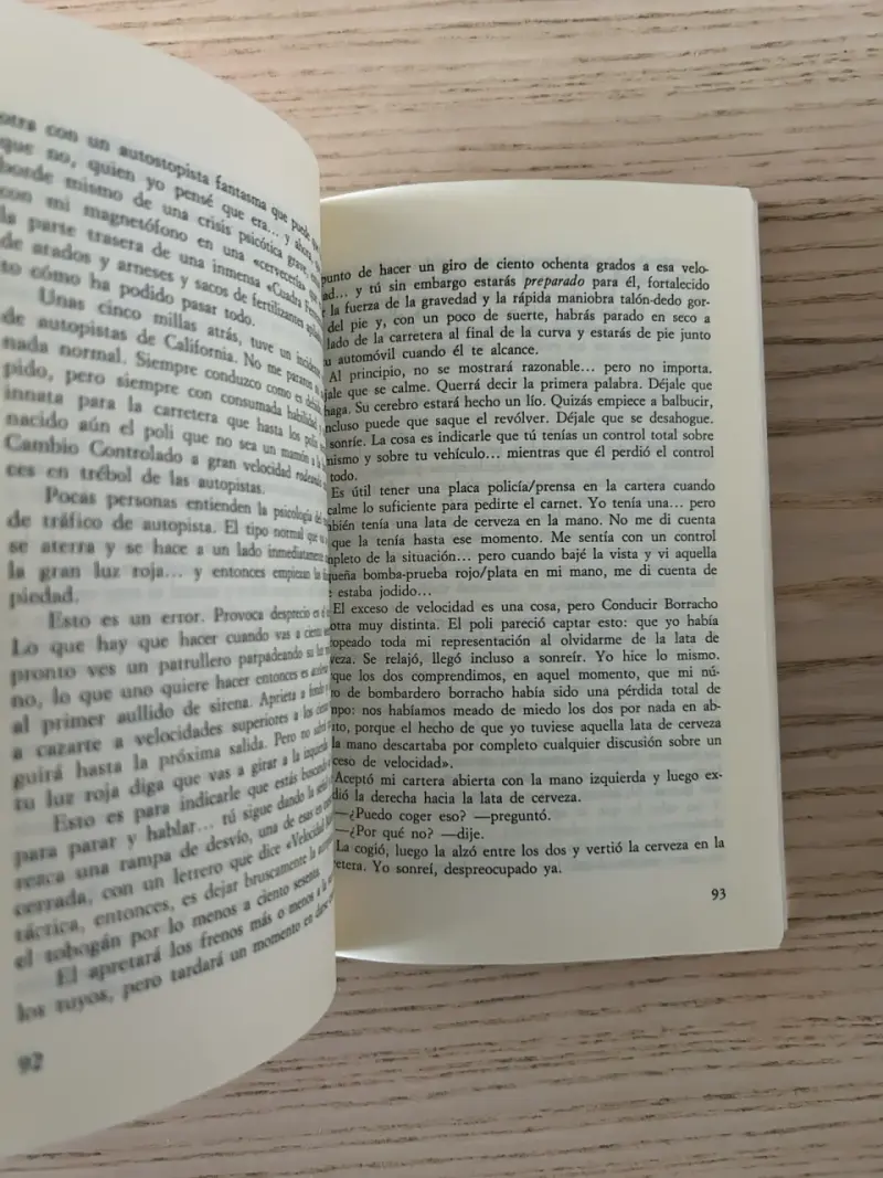 Libro 'Miedo y asco en Las Vegas' de Hunter S. Thompson - 6