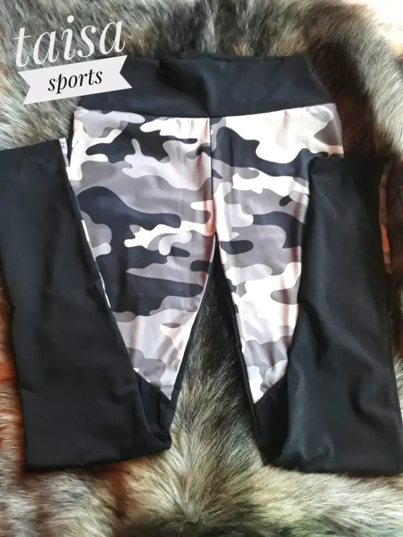 Leggings deportivos camuflados con transparencias - 1