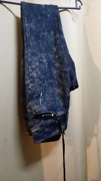 Suéter de lana azul con cuello alto - miniatura 5