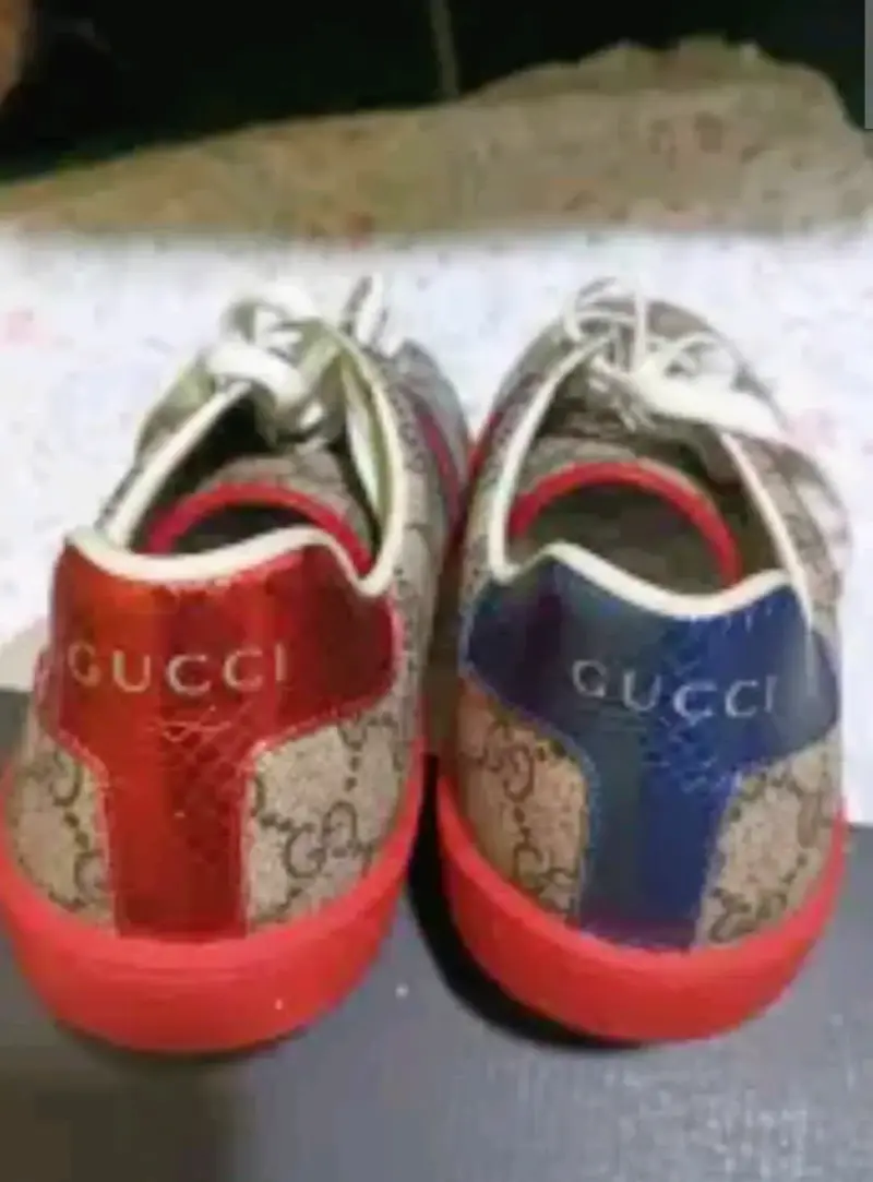 Zapatillas Gucci con diseño monograma ORIGINALES - 2