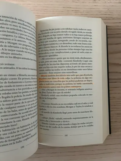 Libro 'Americanah' de Chimamanda Ngozi Adichie - miniatura 6